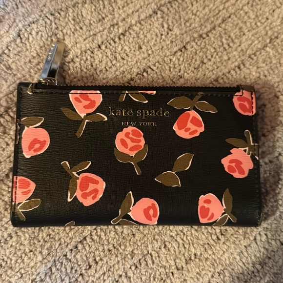 Kate Spade Snap Floral Wallet Blk, Pink Flwr Design, 6 card slots/1 clear id pkt - Picture 1 of 8